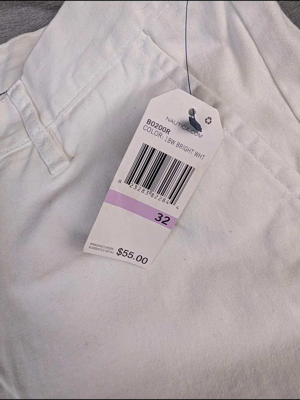 Nautica The Deck Short Men's Size 32 White Chinos‎ Logo